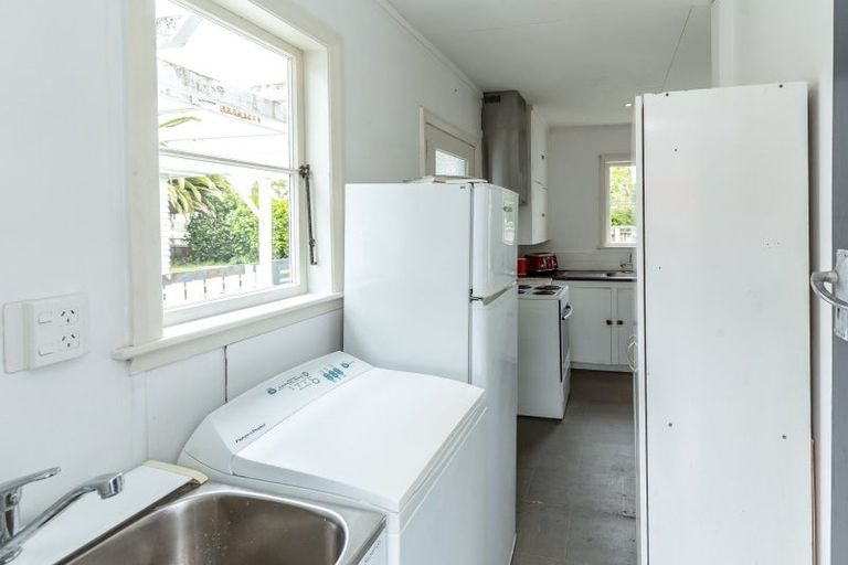 Photo of property in 92 Herbert Street, Masterton, 5810