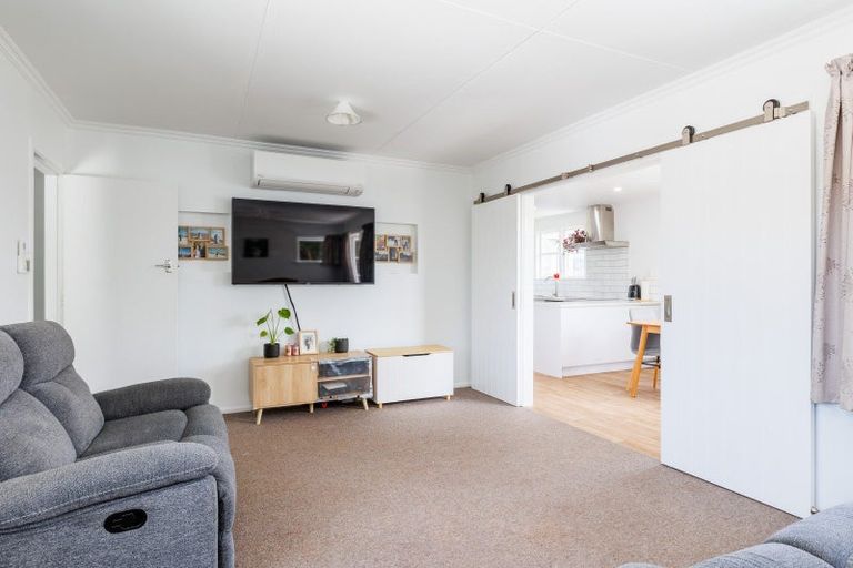 Photo of property in 50 Huxley Street, Pahiatua, 4910