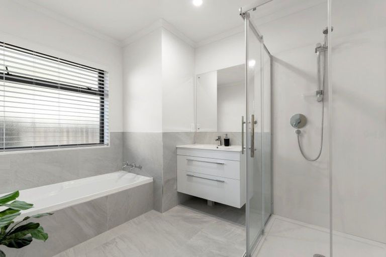 Photo of property in 21 Nicole Place, Papamoa Beach, Papamoa, 3118