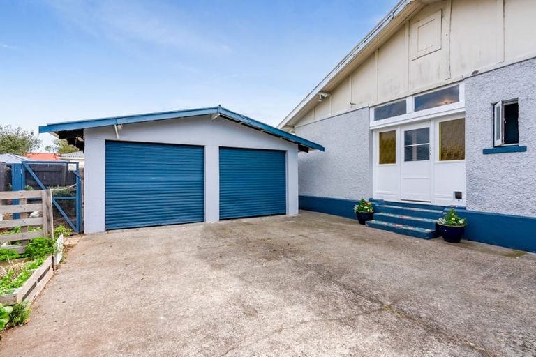 Photo of property in 15 Lear Street, Stratford, 4332