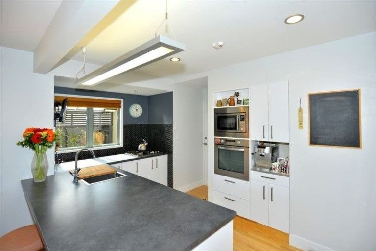 Photo of property in 3/218 Springfield Road, St Albans, Christchurch, 8014