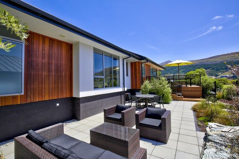Photo of property in 15 Silverwood Lane, Kawarau Falls, Queenstown, 9300