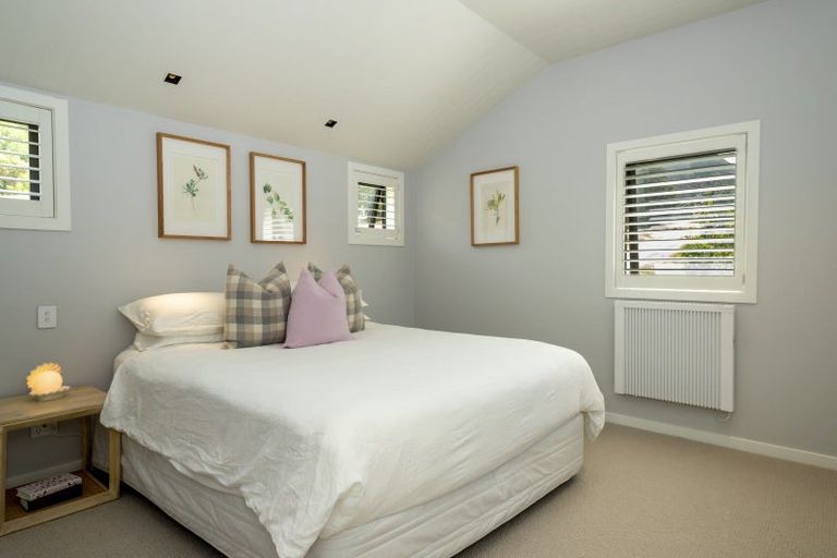 Photo of property in 9a Caernarvon Street, Arrowtown, 9302