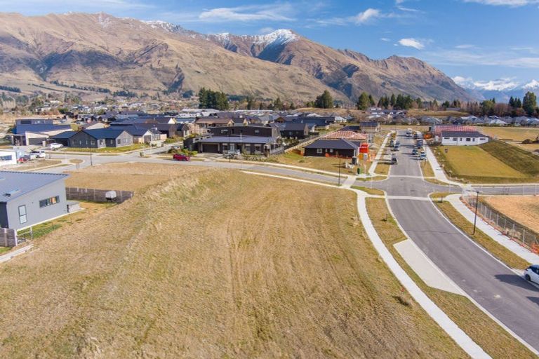 Photo of property in 64 Avalon Station Drive, Wanaka, 9305