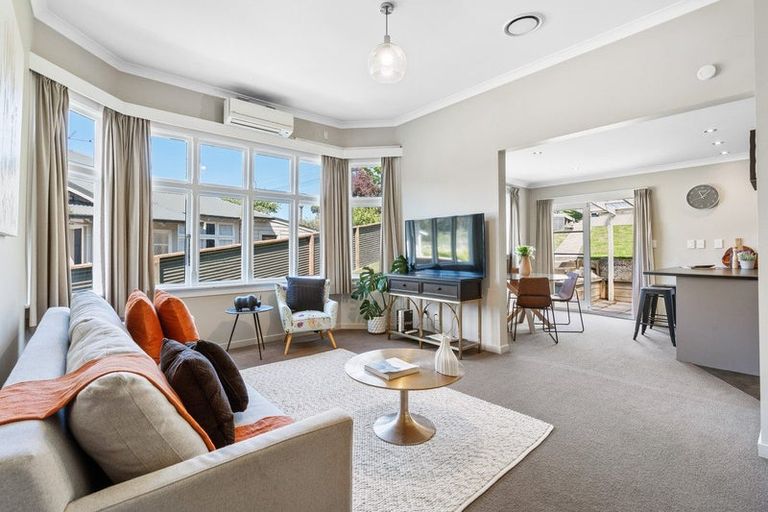 Photo of property in 21 Glenross Street, Glenross, Dunedin, 9011