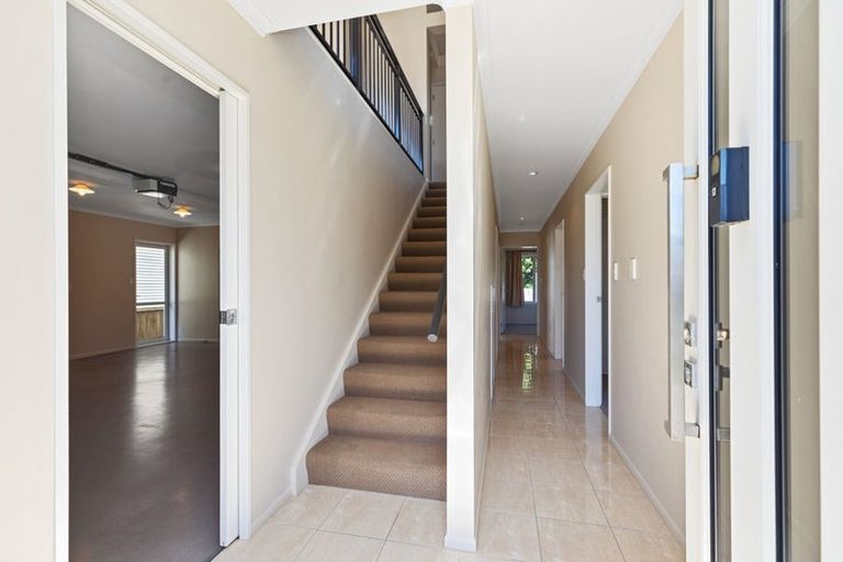 Photo of property in 10 Karewa Parade, Papamoa Beach, Papamoa, 3118