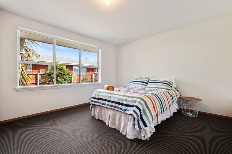 Photo of property in 1/4 Nanette Street, Upper Riccarton, Christchurch, 8041