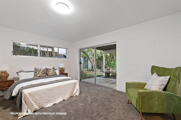 Photo of property in 13 Sandford Street, Campbells Bay, Auckland, 0630