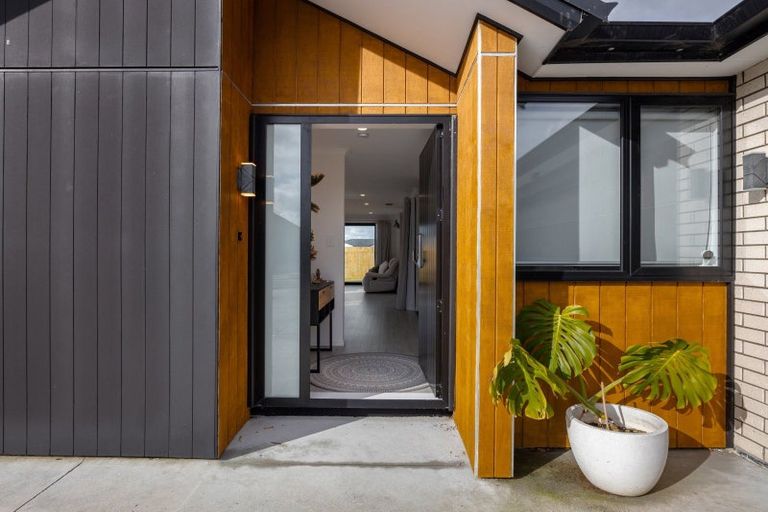 Photo of property in 19 Inuwai Street, Glenview, Hamilton, 3206