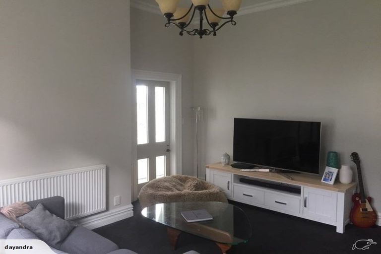 Photo of property in 15 Portland Crescent, Thorndon, Wellington, 6011