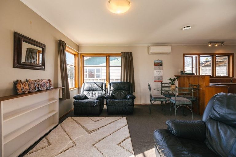 Photo of property in 15 Poole Street, Feilding, 4702