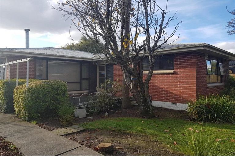 Photo of property in 11 Lochee Road, Upper Riccarton, Christchurch, 8041
