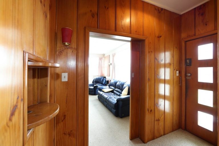 Photo of property in 807 Alexandra Street, Parkvale, Hastings, 4122