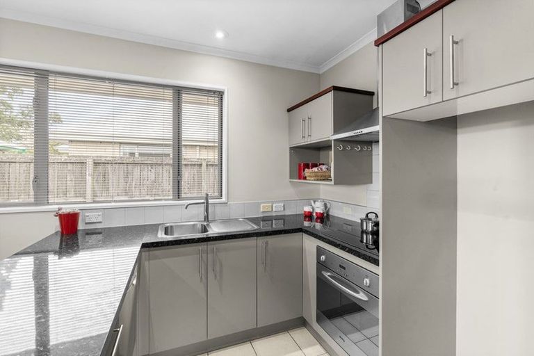 Photo of property in 2/194 Waimairi Road, Ilam, Christchurch, 8041