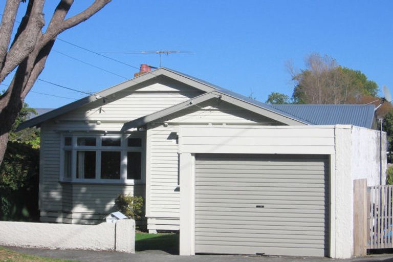 Photo of property in 6 Beaumont Avenue, Alicetown, Lower Hutt, 5010