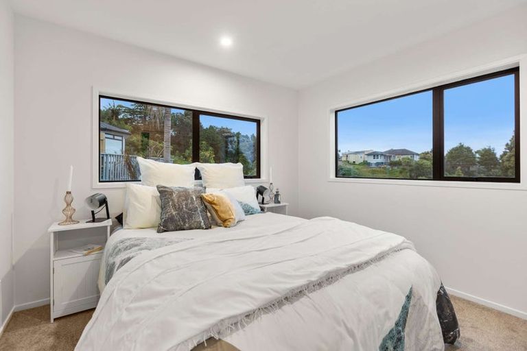 Photo of property in 4/14 Roland Hill, Glen Eden, Auckland, 0602