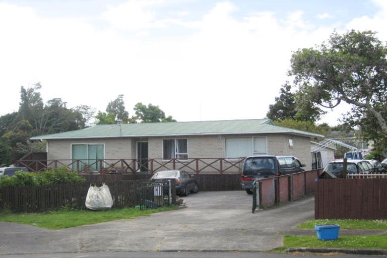 Photo of property in 7 Slim Place, Clendon Park, Auckland, 2103