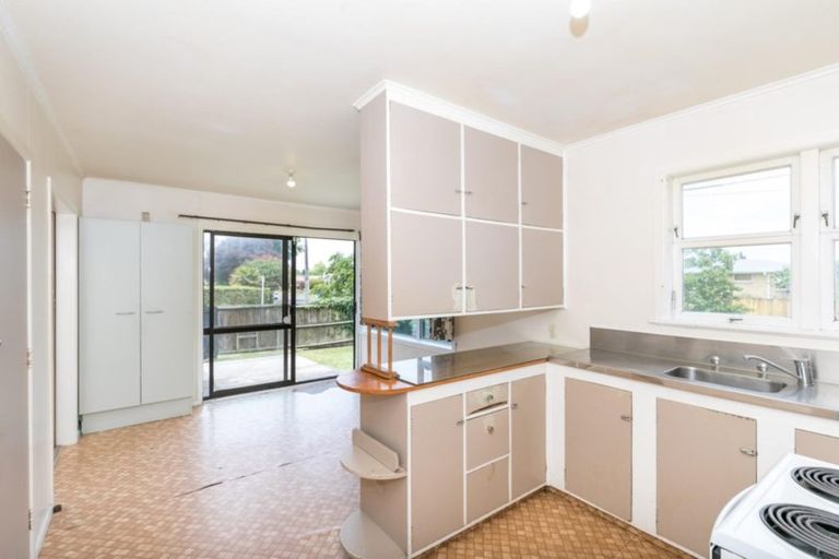 Photo of property in 5 Minifie Avenue, Melville, Hamilton, 3206