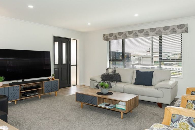 Photo of property in 34 Fonblanque Street, Westport, 7825