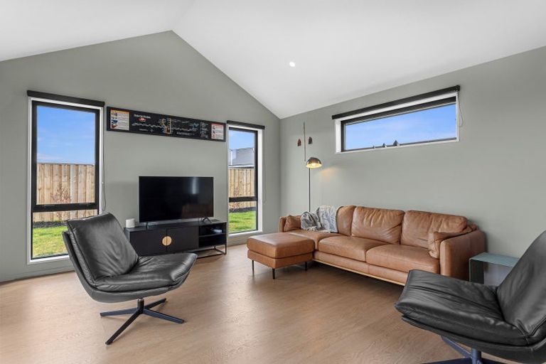 Photo of property in 50b Greig Crescent, Amberley, 7481