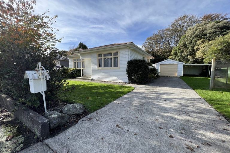 Photo of property in 5 Manuka Street, Hokowhitu, Palmerston North, 4410