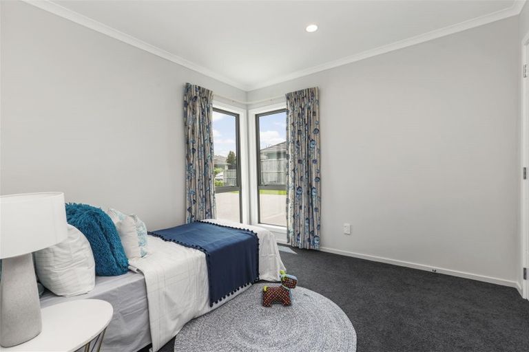 Photo of property in 18 Miranda Place, Flagstaff, Hamilton, 3210