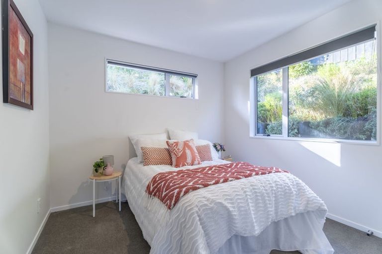 Photo of property in 13 Wakely Road, Newlands, Wellington, 6037