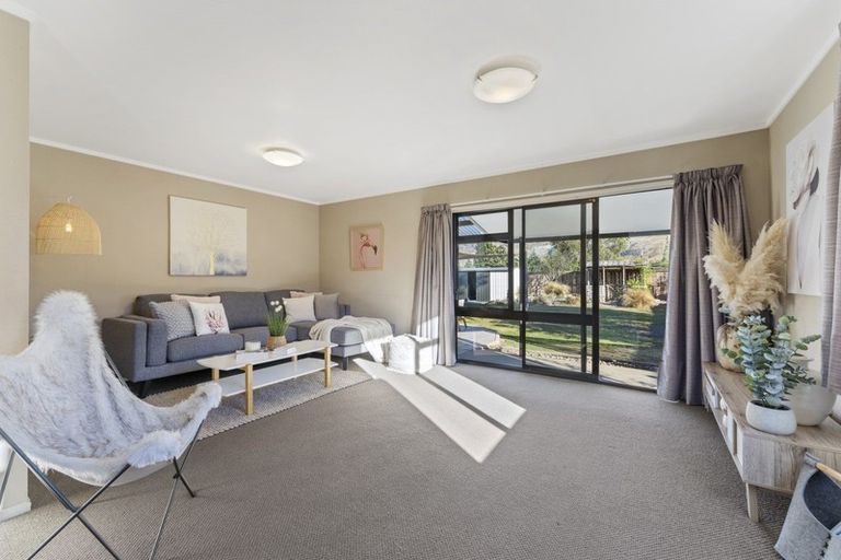 Photo of property in 76 Waenga Drive, Cromwell, 9310