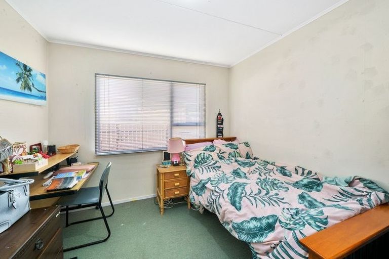 Photo of property in 31 Stockdale Street, Wainuiomata, Lower Hutt, 5014