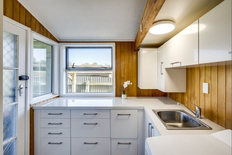 Photo of property in 16a Rata Street, Taradale, Napier, 4112