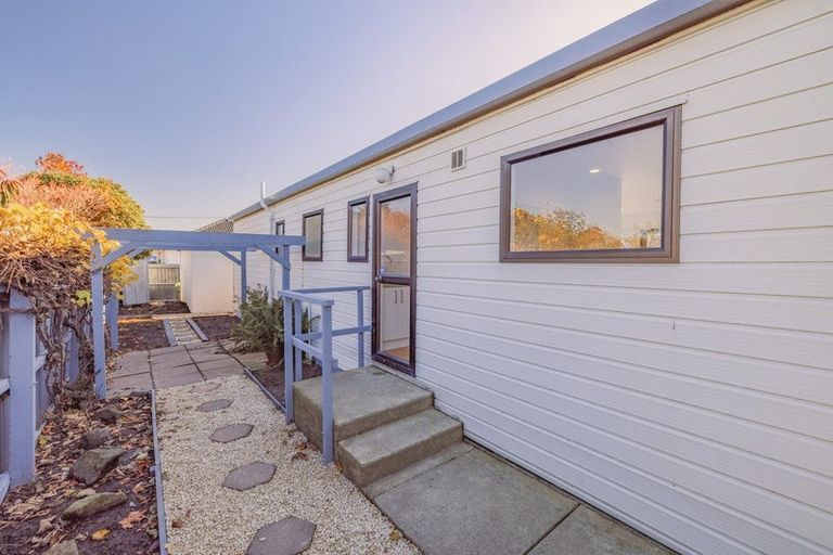 Photo of property in 1/102 Sturrocks Road, Casebrook, Christchurch, 8051