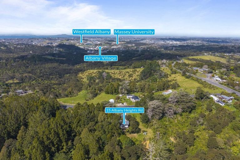 Photo of property in 15 Albany Heights Road, Dairy Flat, Albany, 0792