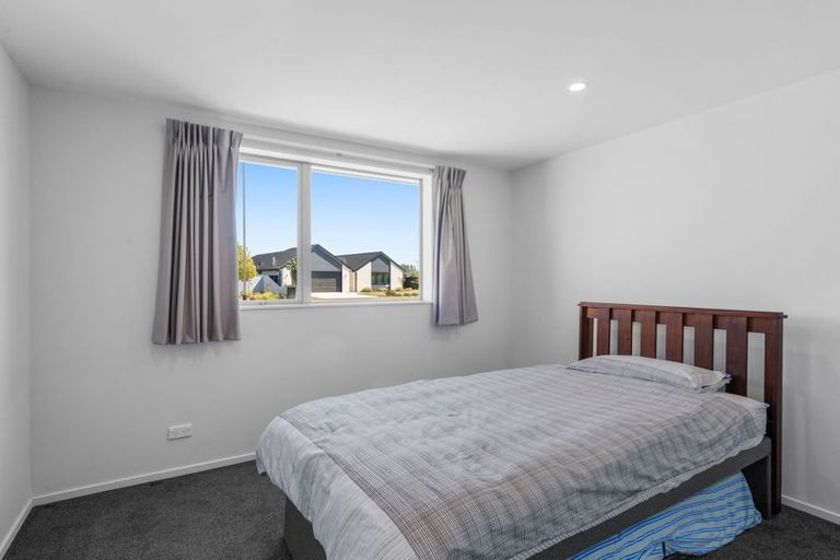 Photo of property in 21 Pajet Street, Marshland, Christchurch, 8083