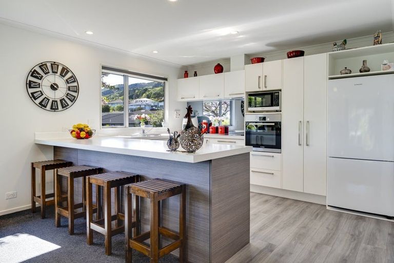 Photo of property in 77 Washbourn Drive, Richmond, 7020