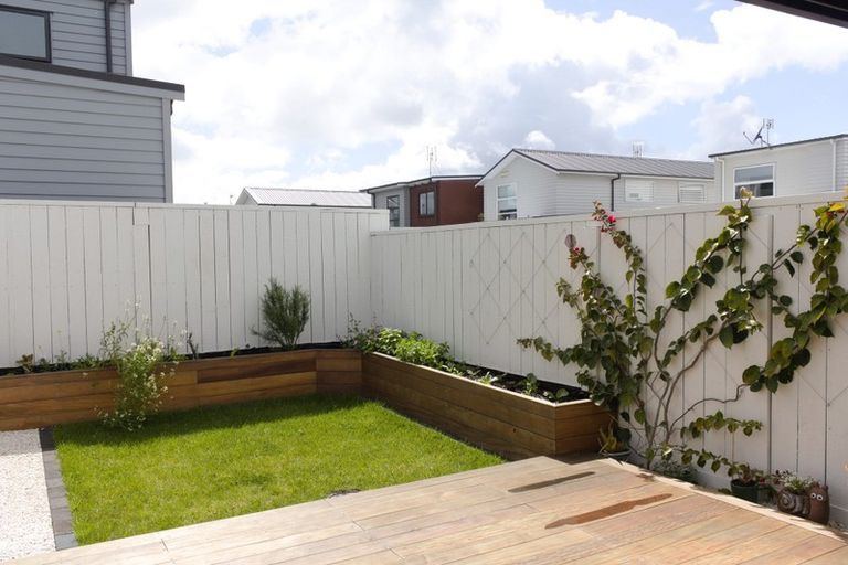 Photo of property in 6 Skylark Road, Hobsonville, Auckland, 0616