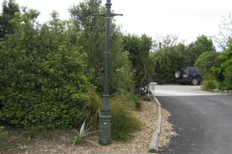 Photo of property in 5 Cedar Place, Amberley, 7410