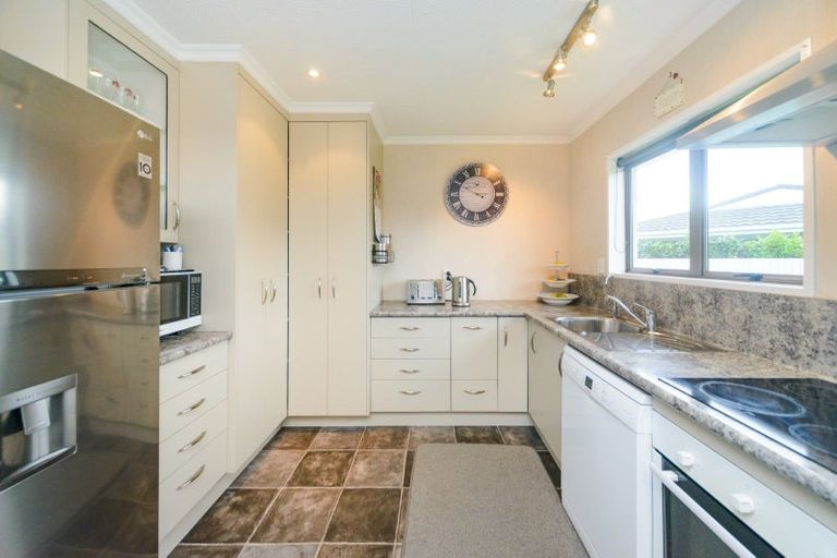 Photo of property in 49b Carter Crescent, Awapuni, Palmerston North, 4412