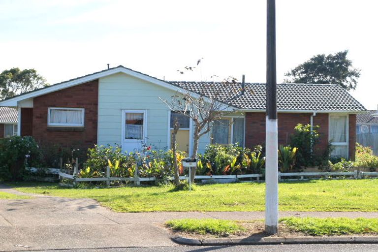 Photo of property in 24 Cranmere Crescent, Mangere East, Auckland, 2024