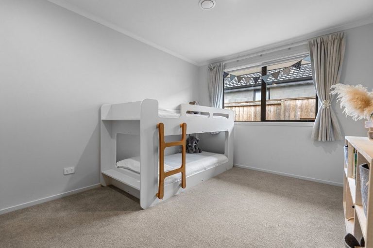 Photo of property in 19 Kuihi Street, Poike, Tauranga, 3112