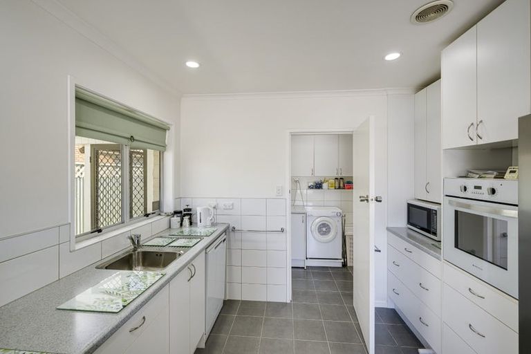 Photo of property in 1 Ngarimu Crescent, Taradale, Napier, 4112