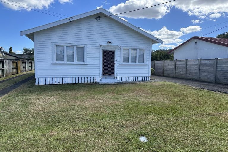 Photo of property in 2 Cooke Street, Avenues, Whangarei, 0110