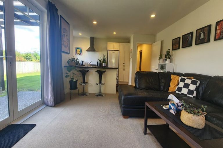 Photo of property in 6 Cosgrove Rise, Riverstone Terraces, Upper Hutt, 5018