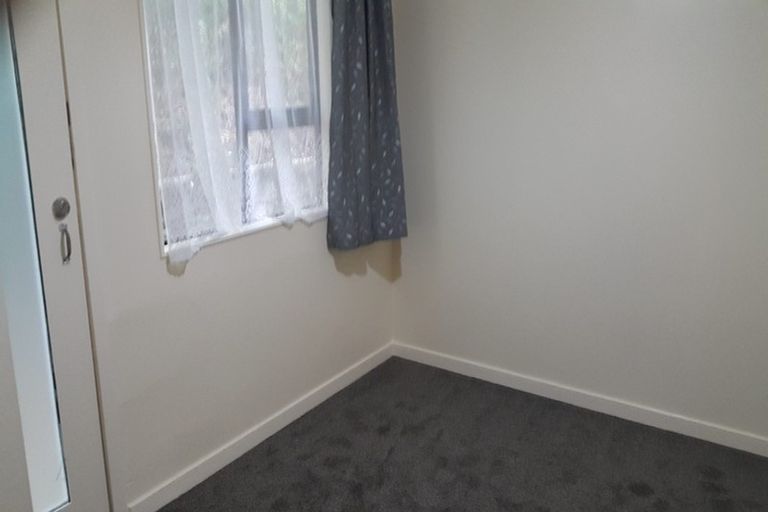Photo of property in 53a Pleasant Road, Glen Eden, Auckland, 0602