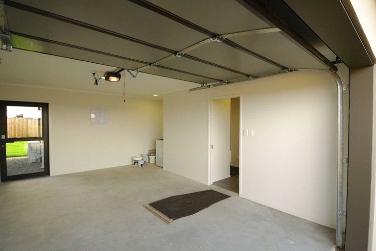Photo of property in 27 Pakohe Street, Pegasus, 7612