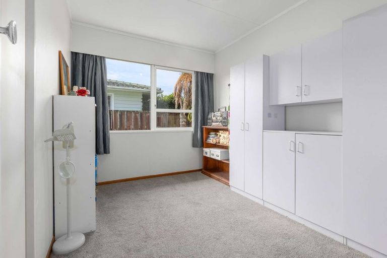 Photo of property in 74 Kennedy Drive, Levin, 5510