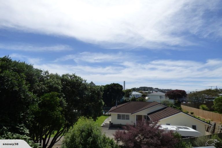 Photo of property in 18 Norwich Avenue, Spotswood, New Plymouth, 4310
