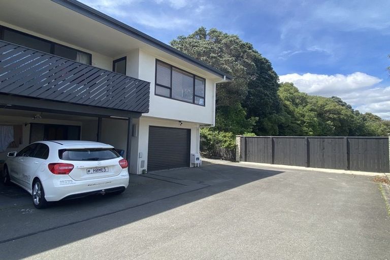 Photo of property in 8/24 Acheron Road, Paremata, Porirua, 5026