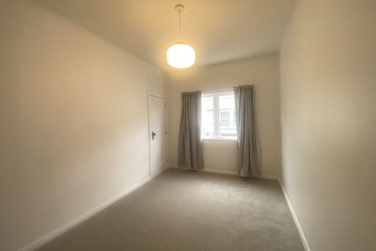 Photo of property in 63 Riverside Drive, Waiwhetu, Lower Hutt, 5010