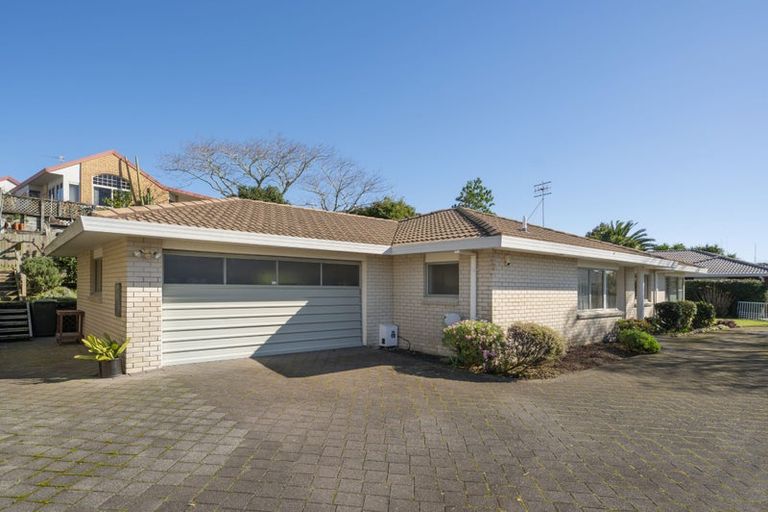 Photo of property in 10 Laburnum Glen, Mount Maunganui, 3116
