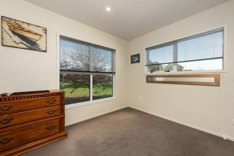 Photo of property in 45a Russley Drive, Mount Maunganui, 3116